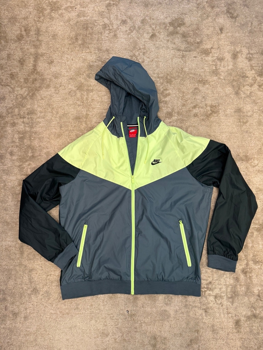 Nike Windrunner Jacket Mens XL Volt Neon Yellow Gray Black Hooded Windbreaker